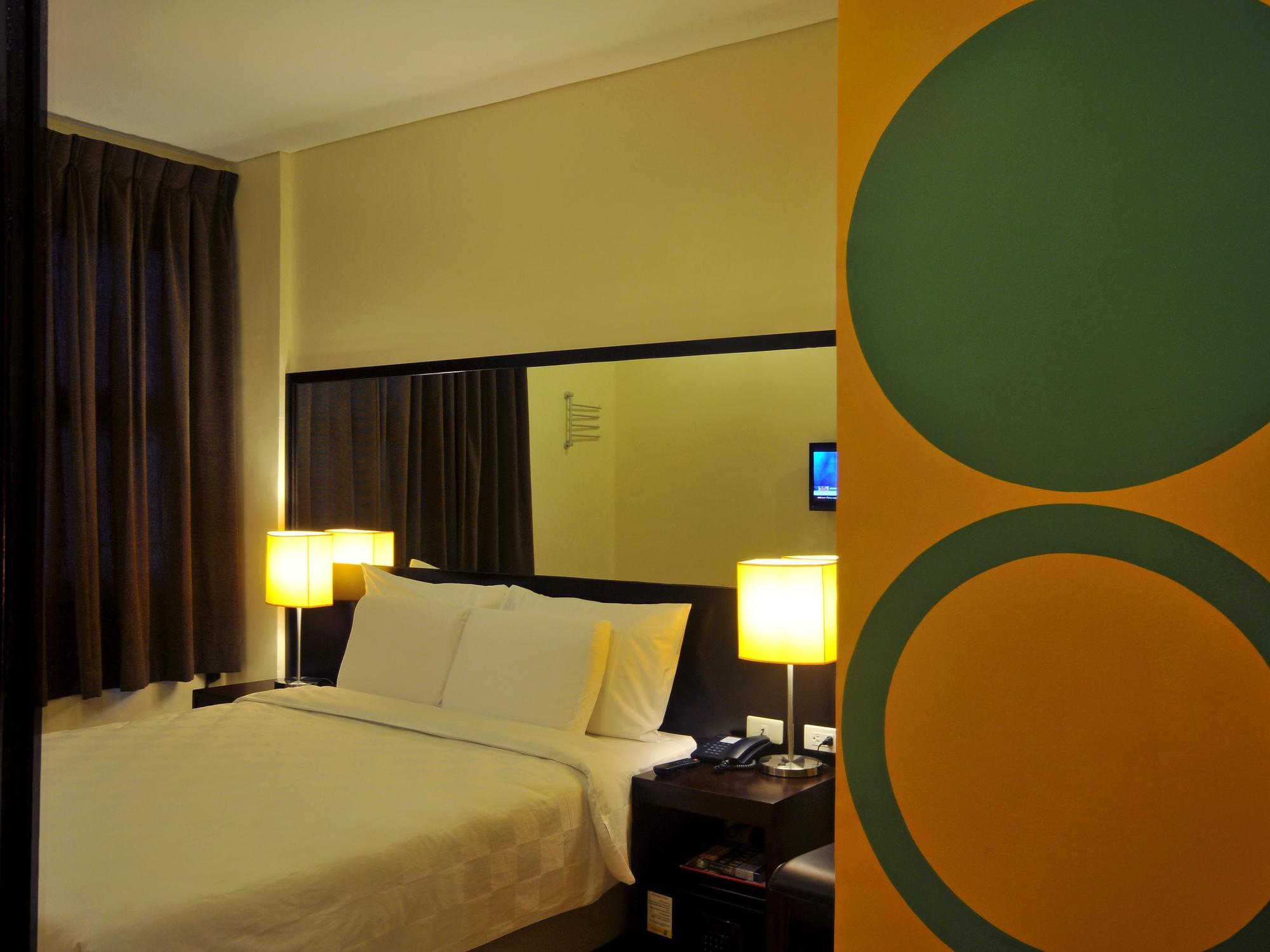 Go Hotels Puerto Princesa Exterior photo